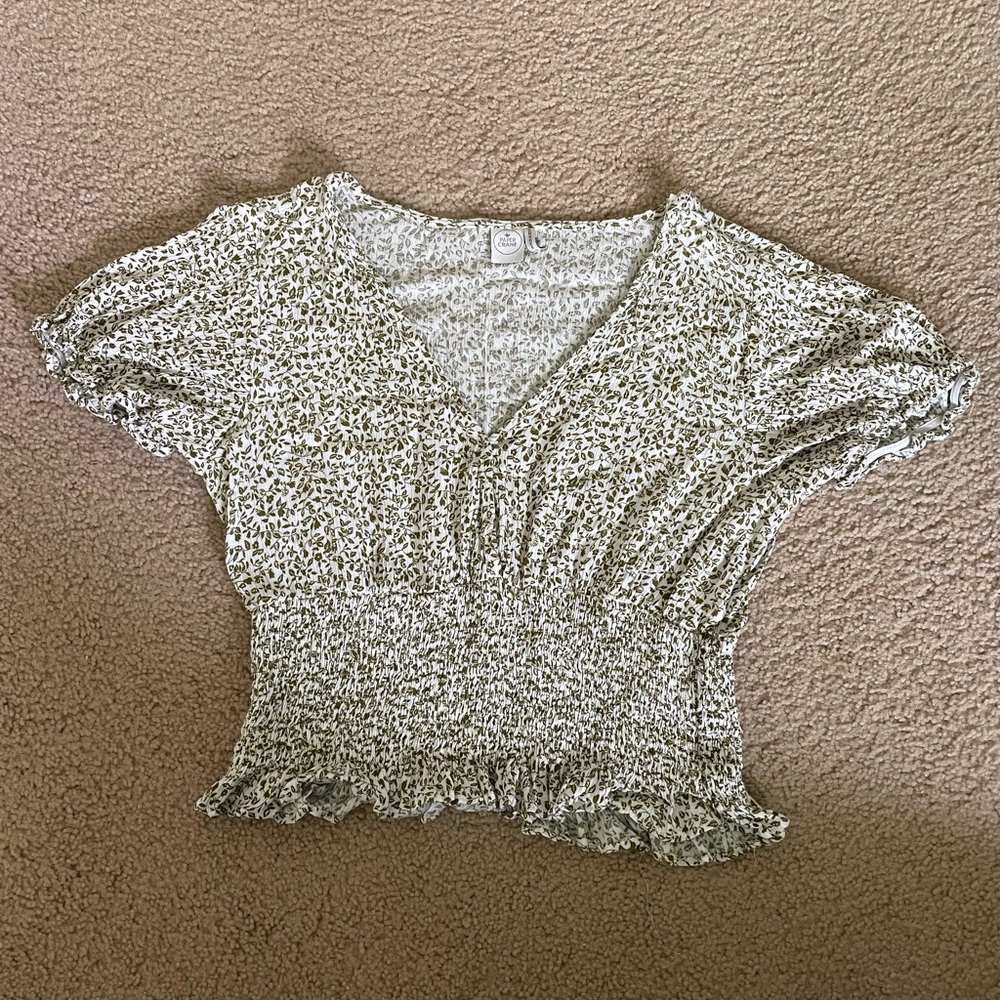 Paper Crane, white and green floral top, size medium